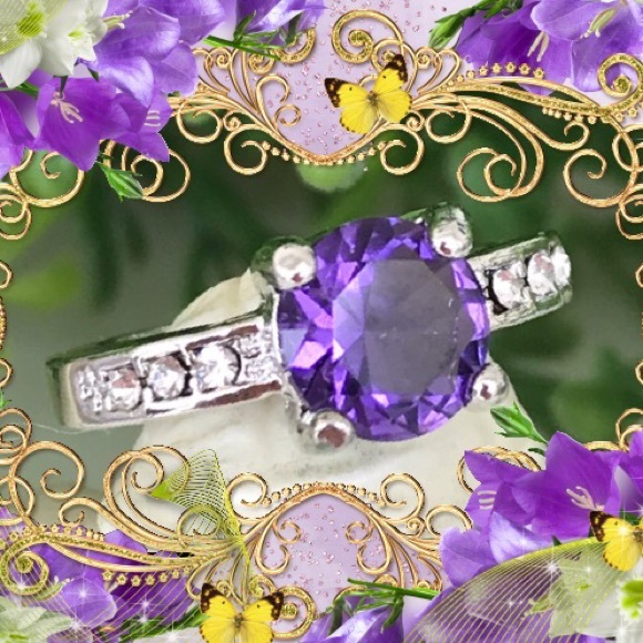 Jewelry - 🌺🌴🌺 NWOT:  PURPLE AMETHYST GEMSTONE RING 🌺🌴🌺